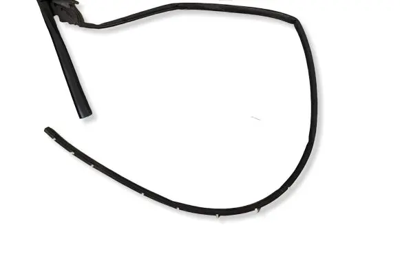 Dodge Challenger Rubber seal front door (on door) 68067556AB 4575888AA 4575888AB