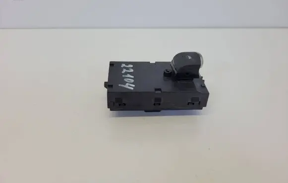 Alfa Romeo Stelvio Electric window control switch 01561092280