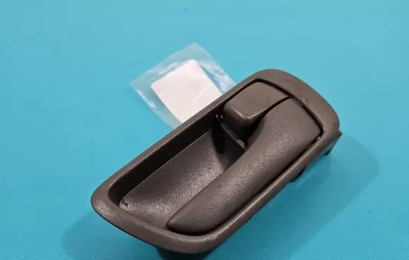Toyota Camry Rear door interior handle 69273-AA020 IMPRK1368621