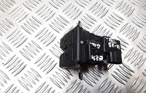 Hyundai ix35 Loading door lock 812302S000