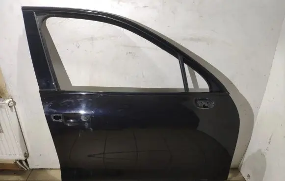 Porsche Cayenne (92A) Front door 7P0831312
