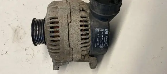 Audi A6 S6 C5 4B Generator/alternator 078903015F 0123510061