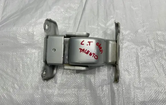 Fiat Talento Loading door upper hinge 