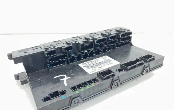 Mercedes-Benz E W211 Fuse module 2115455101 5DK00804745