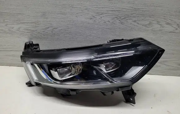 Renault Koleos II Headlight/headlamp 260109289R