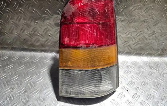 Nissan Sunny Rear/tail lights 22024555
