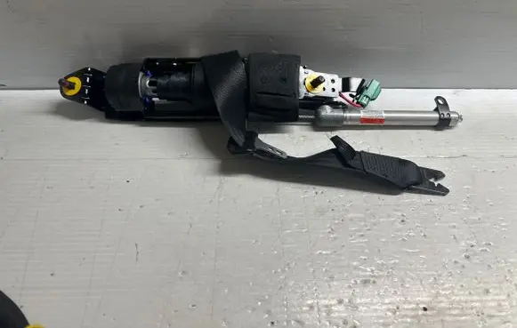 Volvo XC60 Front seatbelt 39803975