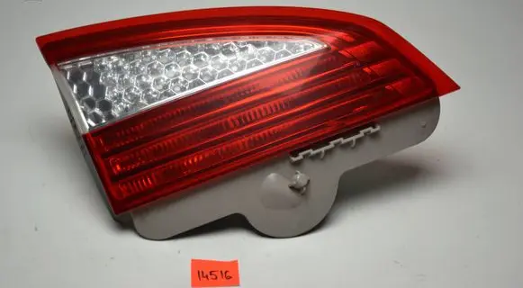 Ford Mondeo MK IV Tailgate rear/tail lights