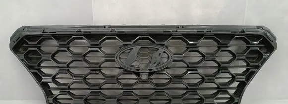 Hyundai Santa Fe Front bumper upper radiator grill 86366-S1110