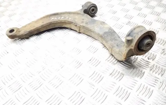 Volkswagen Transporter - Caravelle T5 Front lower control arm/wishbone 7H0407165D