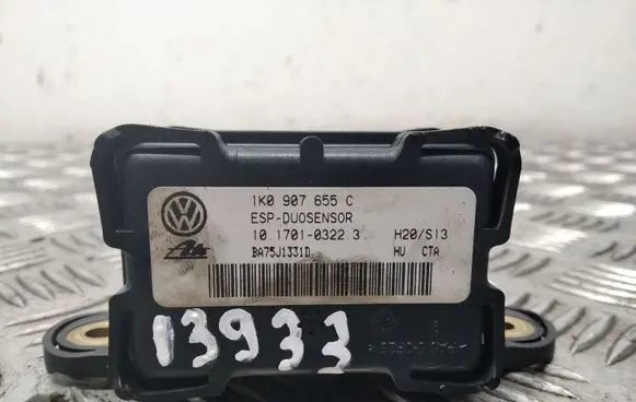 Volkswagen Touran I ESP acceleration yaw rate sensor 1K0907655C