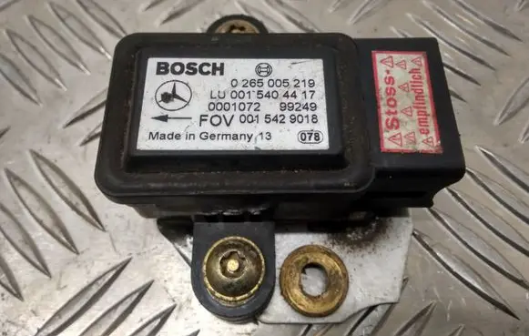 Mercedes-Benz A W168 ESP acceleration yaw rate sensor 0265005219