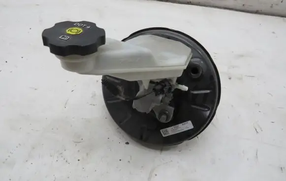 Opel Astra K Brake booster
