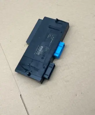 BMW 3 E90 E91 Comfort/convenience module 9187539 10681810