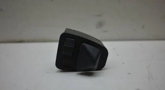 BMW 3 E46 Wing mirror switch 8373692