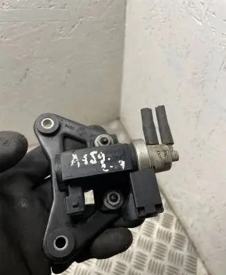 Alfa Romeo 159 Turbo solenoid valve 70051900