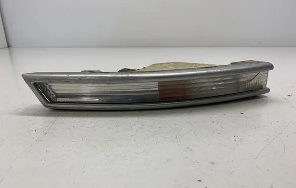 Front indicator light