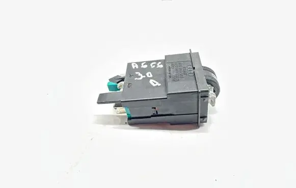 Audi A6 Allroad C6 Seat heating switch 8E0963563