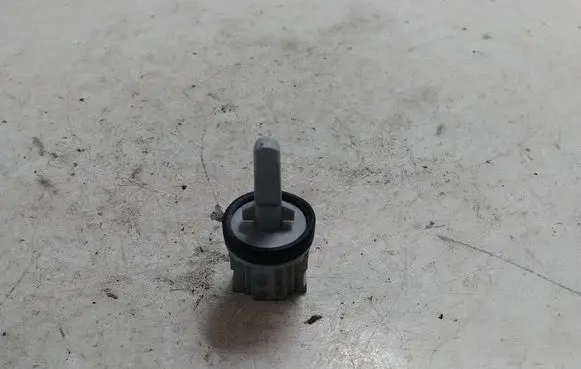 Volkswagen PASSAT B6 Interior temperature sensor 1K0907543A