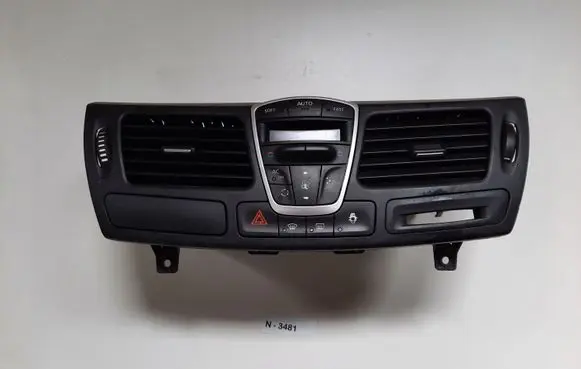 Renault Laguna III Climate control unit