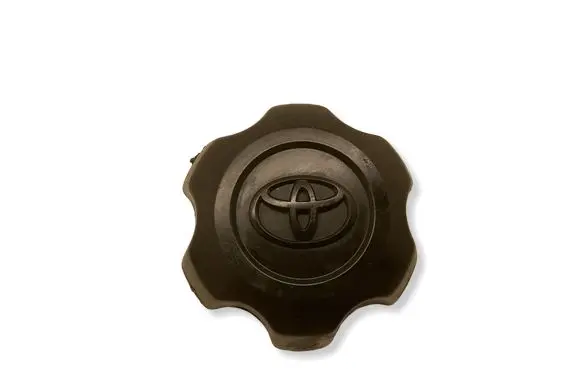 Toyota Hilux (AN120, AN130) R18 wheel hub/cap/trim 4260B0K100