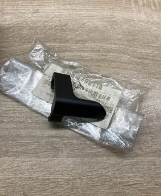 BMW M3 F80 Rear seat rail trim cover 52107314014 7314014 RIGHTSIDE