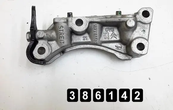 Peugeot 2008 I Engine mount bracket 9683165580