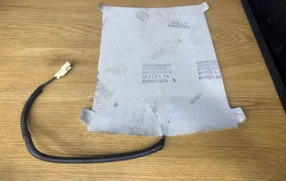 Toyota Auris 150 Seat heating element 8751002080C
