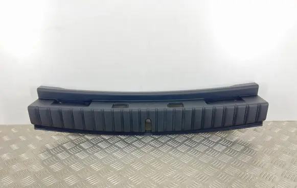 BMW 1 F40 Trunk/boot sill cover protection 7448213
