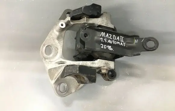 Mazda 2 Gearbox mounting bracket DA6V-39081 DA6V39081