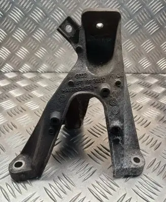 Audi A6 S6 C6 4F Engine mounting bracket 4F0199308P