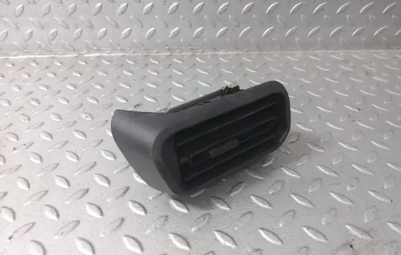 Citroen Berlingo Dashboard side air vent grill/cover trim MOU22342