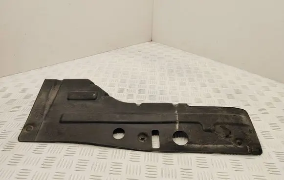 Opel Zafira C Engine splash shield/under tray 13280107