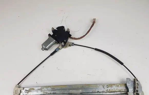 Mazda Premacy Front door window regulator with motor 8620400014 CM010430G