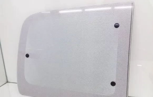 Peugeot Partner Rear side window AS2