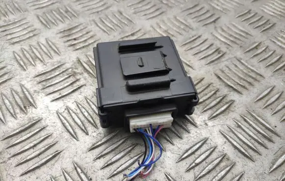Nissan X-Trail T32 Other control units/modules 476A04BB0B