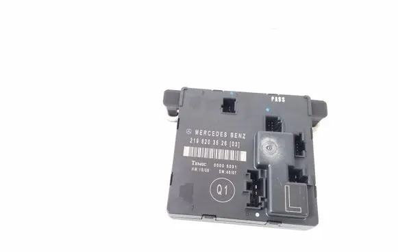 Mercedes-Benz CLS C219 Door control unit/module A2198203526