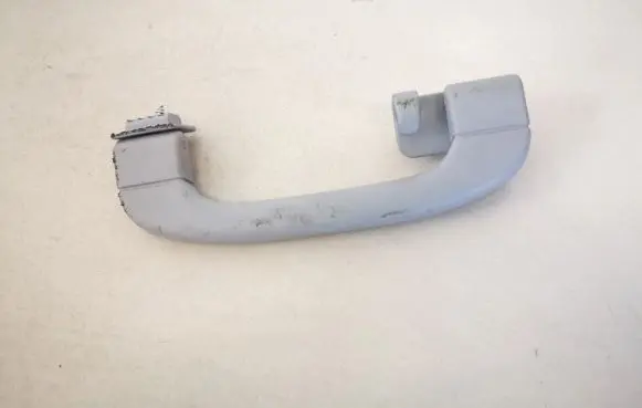 BMW 1 E81 E87 Rear interior roof grab handle 9143530