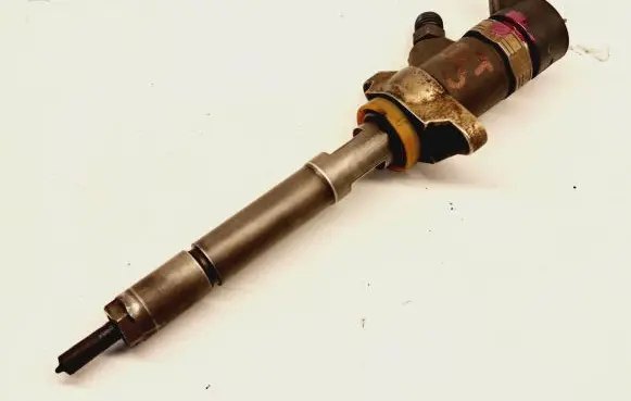 Volvo V50 Fuel injector 044510188