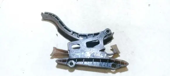 Ford Focus Slide rail for timing chain xs4q6p250