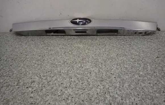 Subaru Impreza III Tailgate/trunk/boot exterior handle