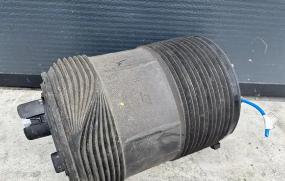 Audi Q8 Rear air suspension bag/shock absorber 4M0616001AK