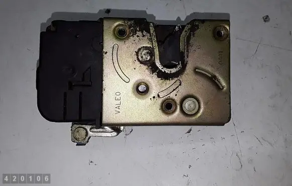 Citroen Berlingo Front door lock