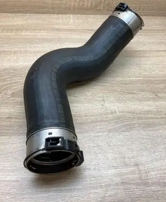BMW 5 G30 G31 Air intake hose/pipe S21931A 06090302