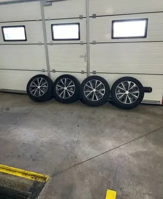 Peugeot 308 R16 alloy rim 9677989677