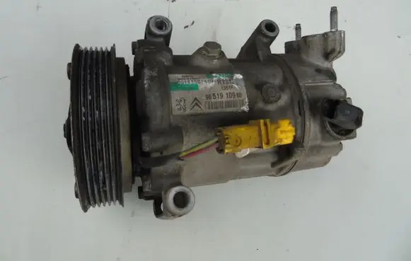Peugeot 207 Air conditioning (A/C) compressor (pump) 9651910980