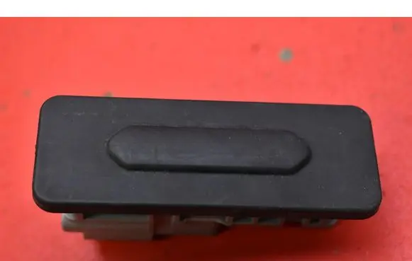 Dacia Sandero Tailgate/trunk/boot exterior handle 906069264R