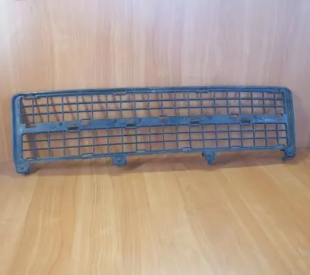 Front bumper lower grill