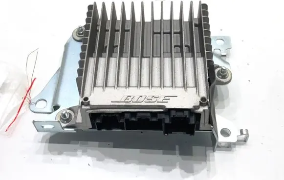 Mazda CX-5 Sound amplifier KA065