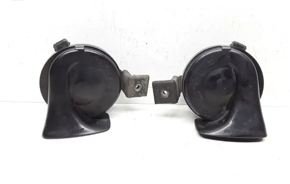 Volvo S80 Horn signal 9178850 9178851